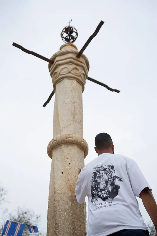 Back of the shirt at the historic pillory, low angle, Cabo Verde.